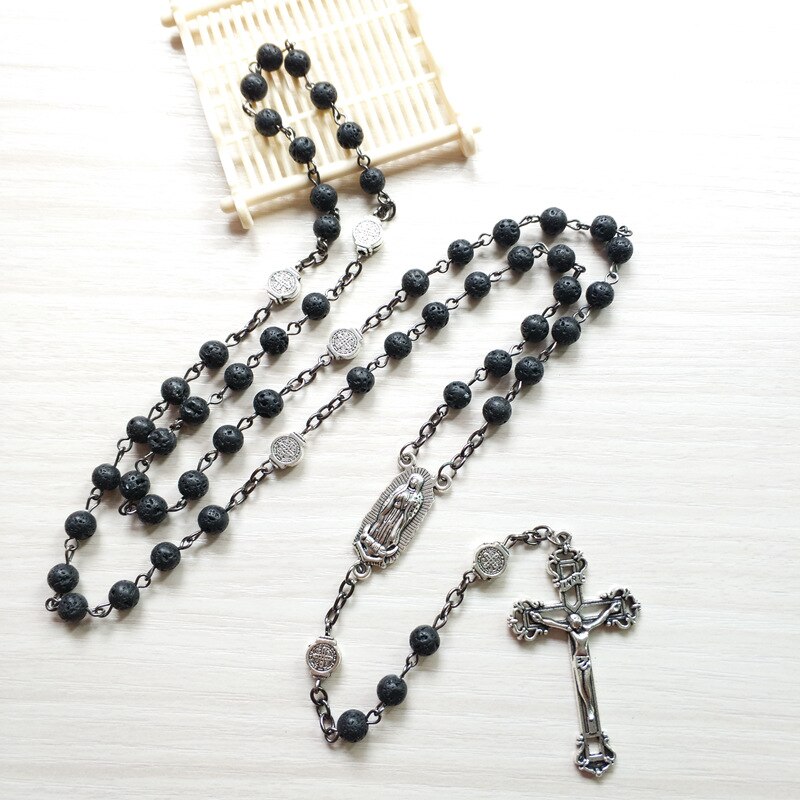 Qigo collana con rosario nero cattolico ciondolo a croce lunga san benedice per uomo donna gioielli religiosi in preghiera