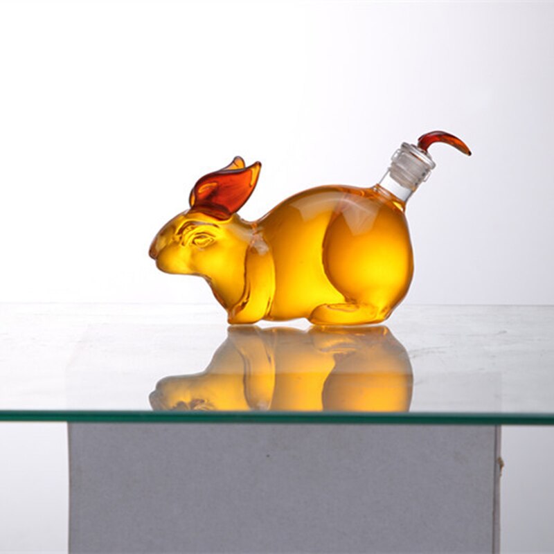 Lead-free glass rabbit shaped animal 150ml wine bottle barware whiskey decanter for Liquor Scotch Bourbon