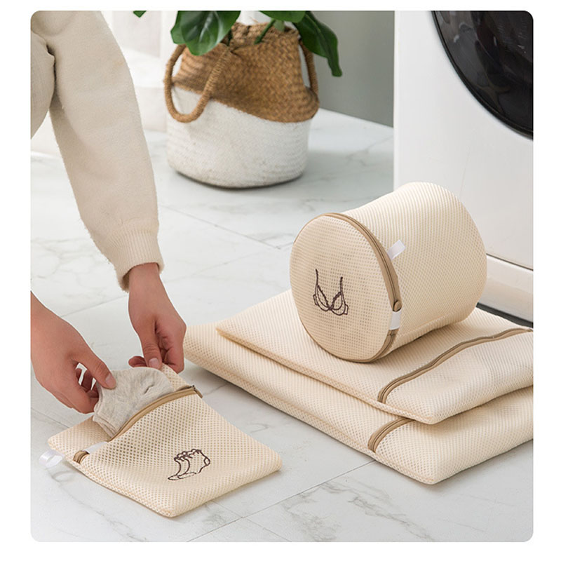Mooie Beige Waszak Exqusite Geborduurd Patroon Voor Ingedeeld Wassen Fijne Mesh Wassen Tassen In Machine