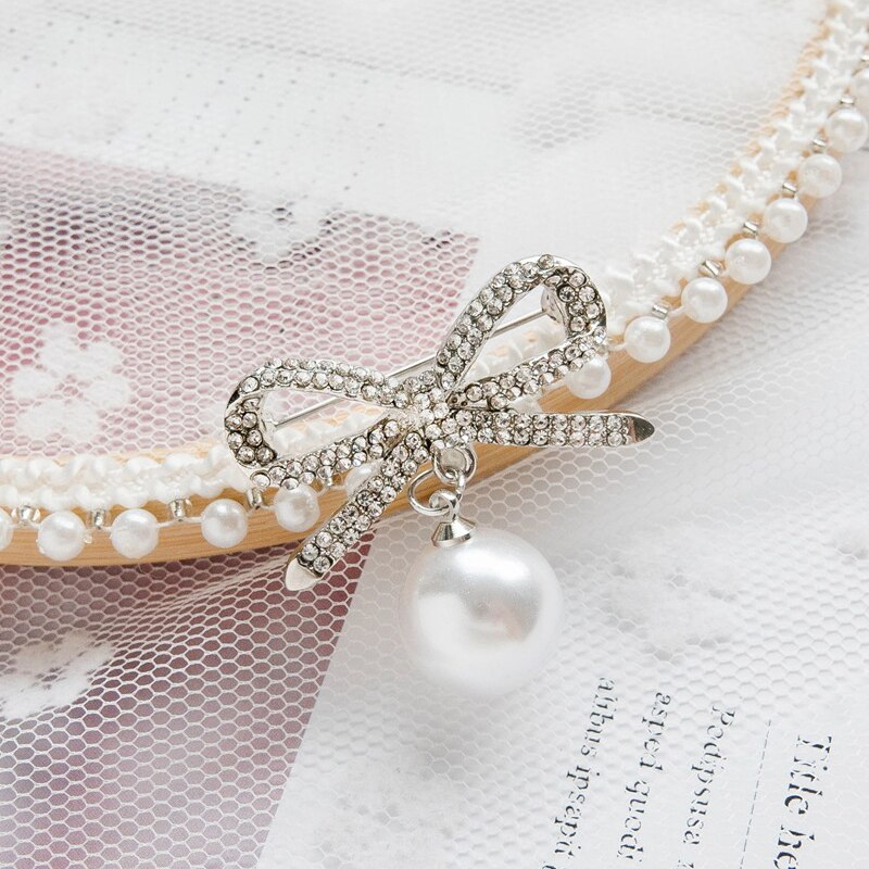 Simple Bow Brooches for Women Bowknot Brooch Pin Pearl Pendant Safety Lapel Pins Brooch Wedding Jewelry Accessories