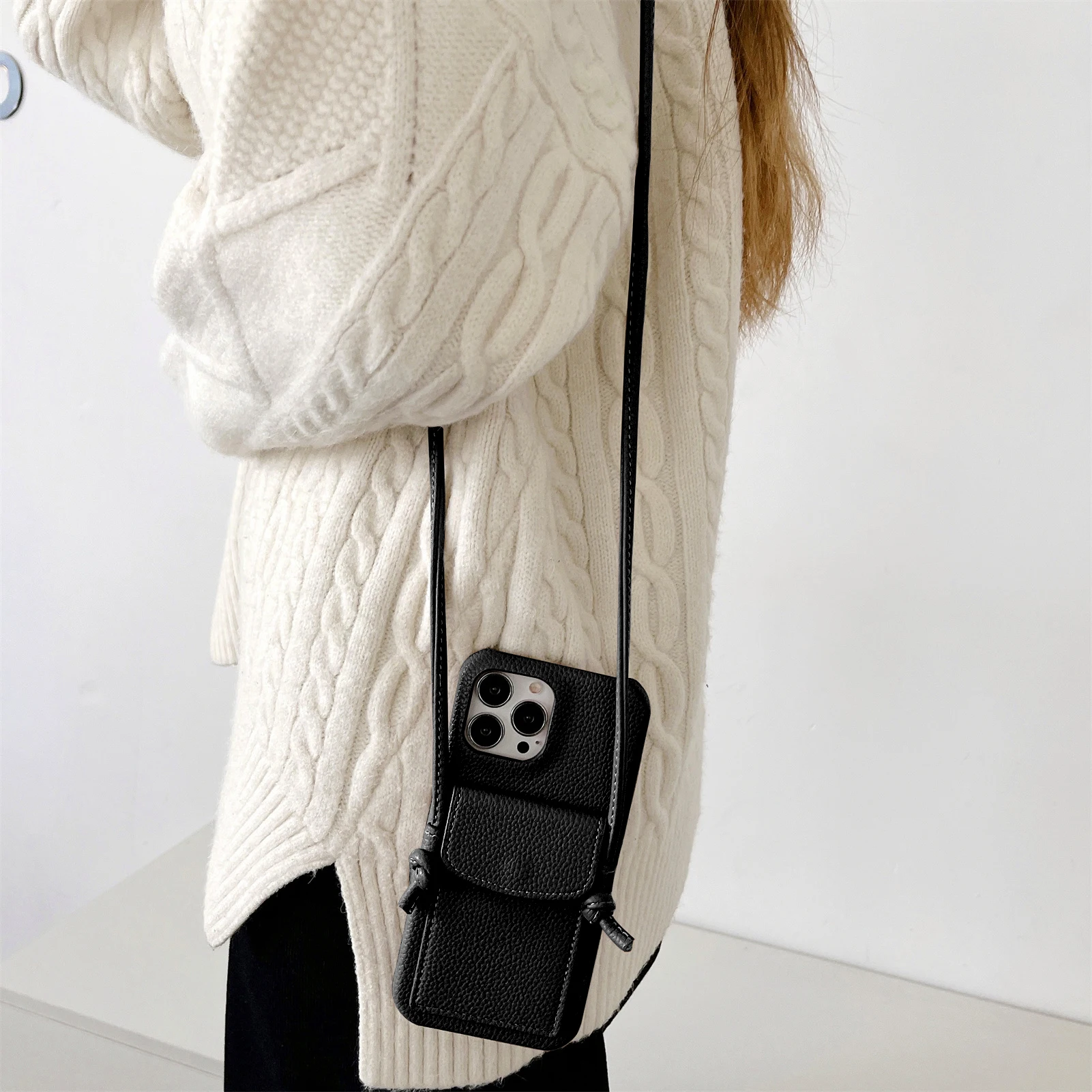 Coque de téléphone avec lanière à bandoulière, étui portefeuille en cuir avec sangle porte-cartes pour iPhone 16 15 14 13 12 11 Pro Max Mini XR XS Max 7 8 Plus: PC + TPU / Beige