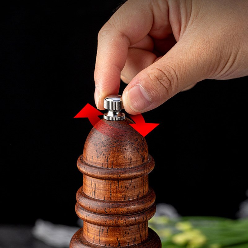 Solid wood pepper grinder pulverizer pepper mill salt and pepper shakers set seasoning bottle kitchen spice jar pepper sprayer
