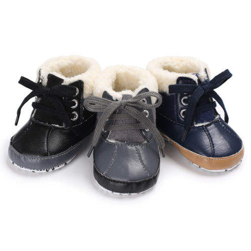 Di modo Appena nato Del bambino Del bambino Dei Ragazzi Scarpe Inverno Stivali Da Neve Morbida Suola Peluche Scarpe Sottopiede anti-scontrino di Pizzo su scarpe Da Ginnastica 0-18 m