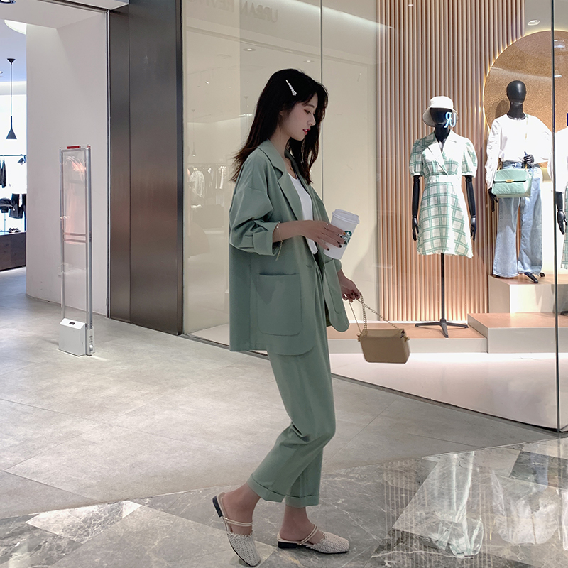 Traje de mujer novedad de verano estilo coreano temperamento traje casual extranjero pantalones de nueve puntos de dos piezas