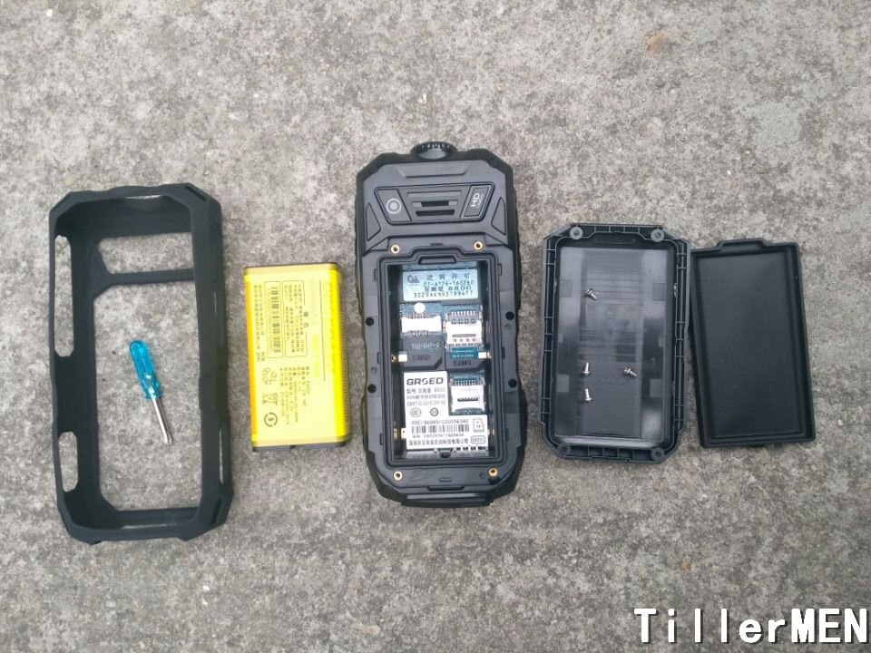 6800 mAh Grote grote batterij lange standby telefoon grote torch Luidspreker Dual sim GSM FM Senior man telefoon stofdicht schokbestendig mobiele Telefoon