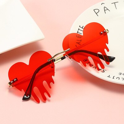 Love Heart Lens Sunglasses Women Transparent Plastic Glasses Style Sun Glasses Female Clear Candy Color Lady