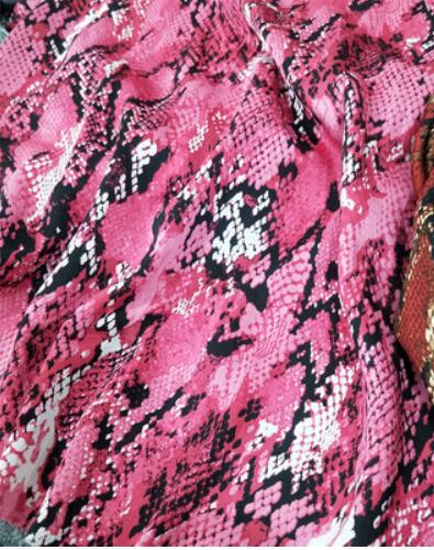 Slangeprint imiteret stof tørklæde pyjama firkantet skjortekjole satin halsudskæring stof: 3