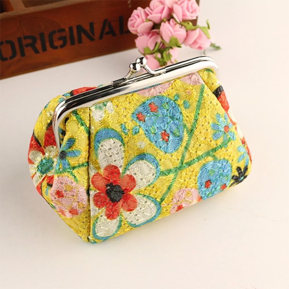 Floral Pattern Coin Purse Portable Metal Hasp Headset Storage Bag Phone Bag Polyester Clutch Wallet Woman: Beige