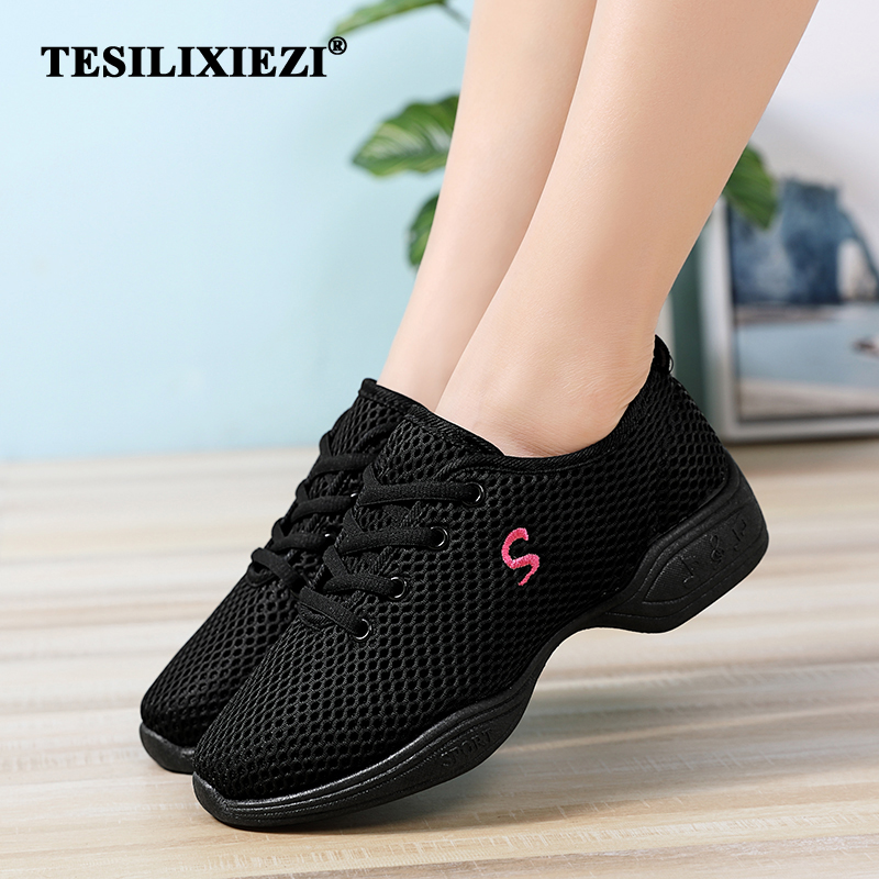 Lightweight Fitness Trainers Dancing Practice Shoes Cushioning Modern Jazz Dance Sneakers Women Breathable Mesh Lace Up