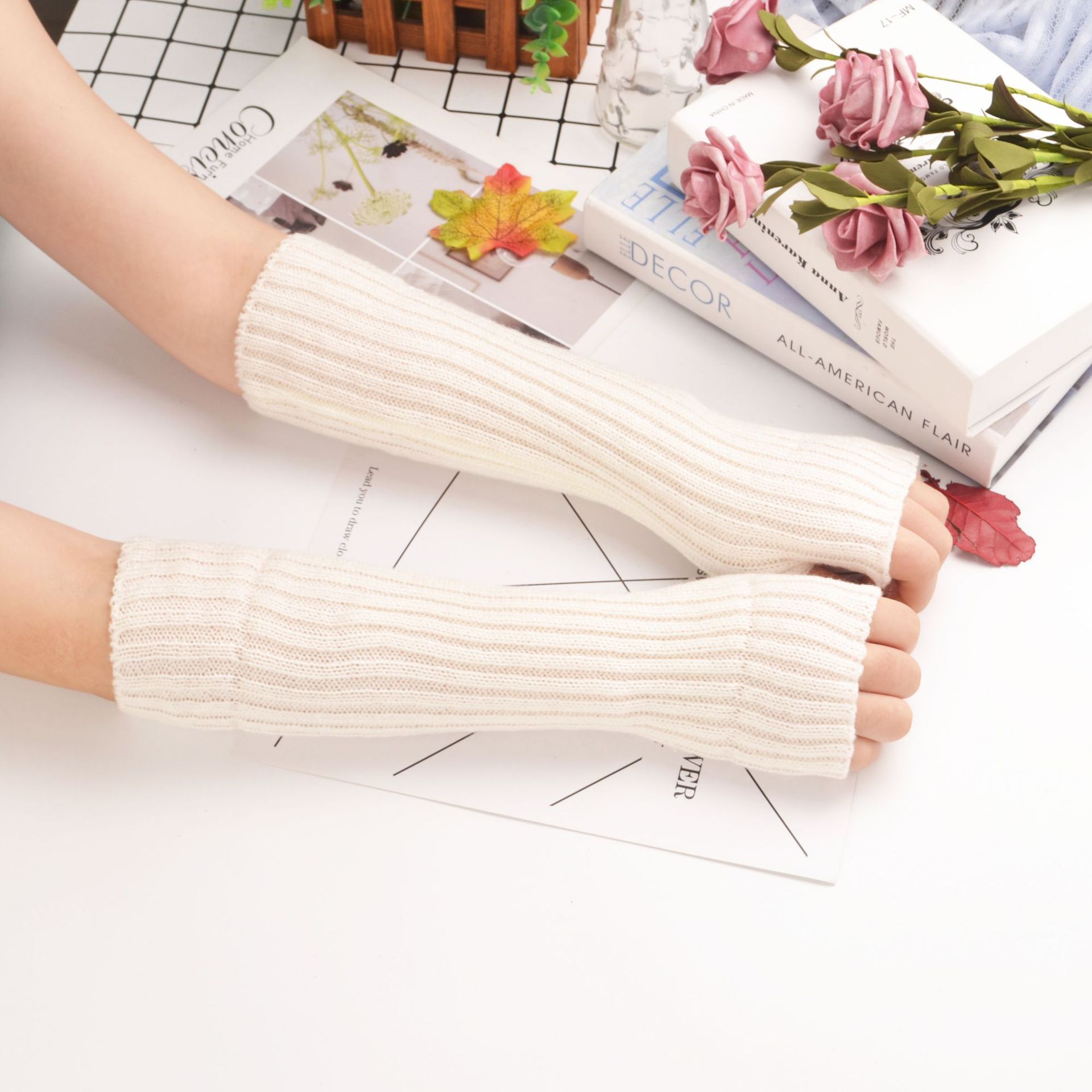 Guantes largos sin dedos para mujer, manopla de invierno, calentador de brazo tejido, manga fina, informal, suave, ropa gótica para niñas, guante gótico Punk: Blanco