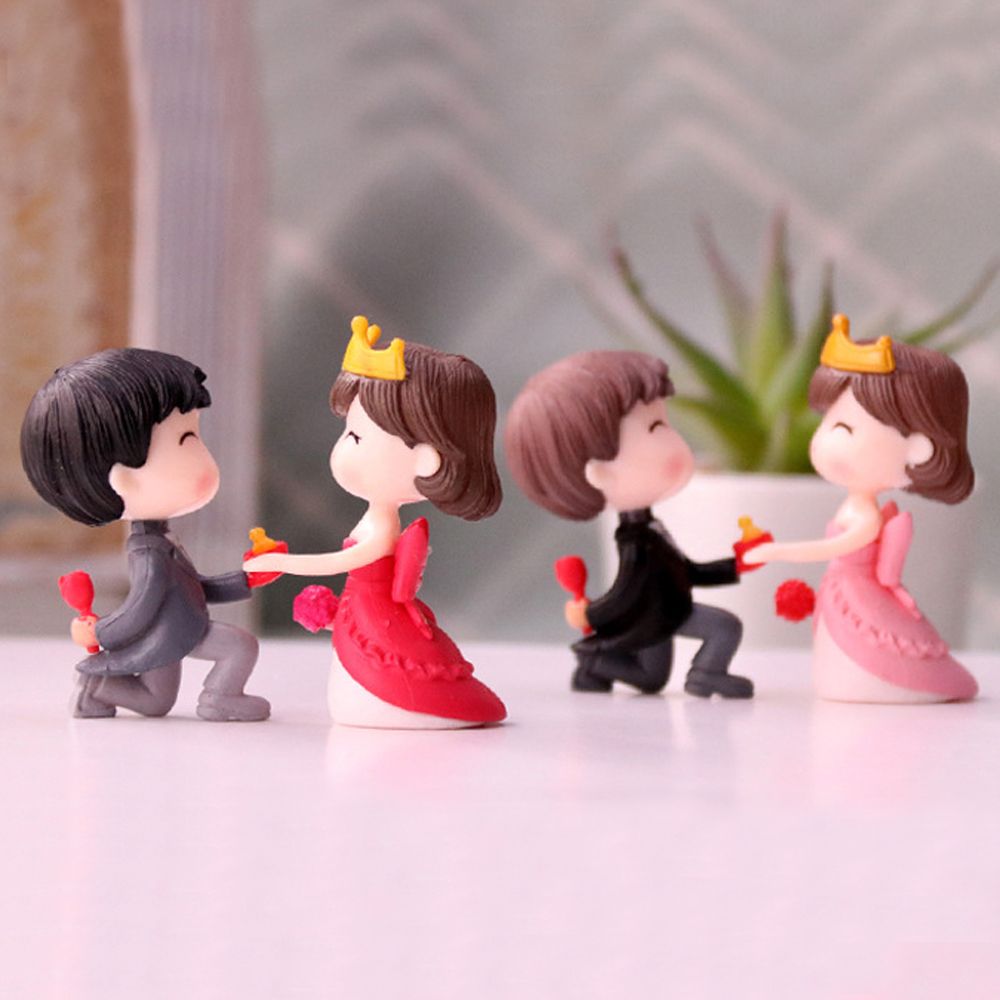 Happiness Wedding Romantic Young Couple Figurines Sweety Lovers Craft Fairy Scene Warm Valentine's Day Ornaments Room Decor