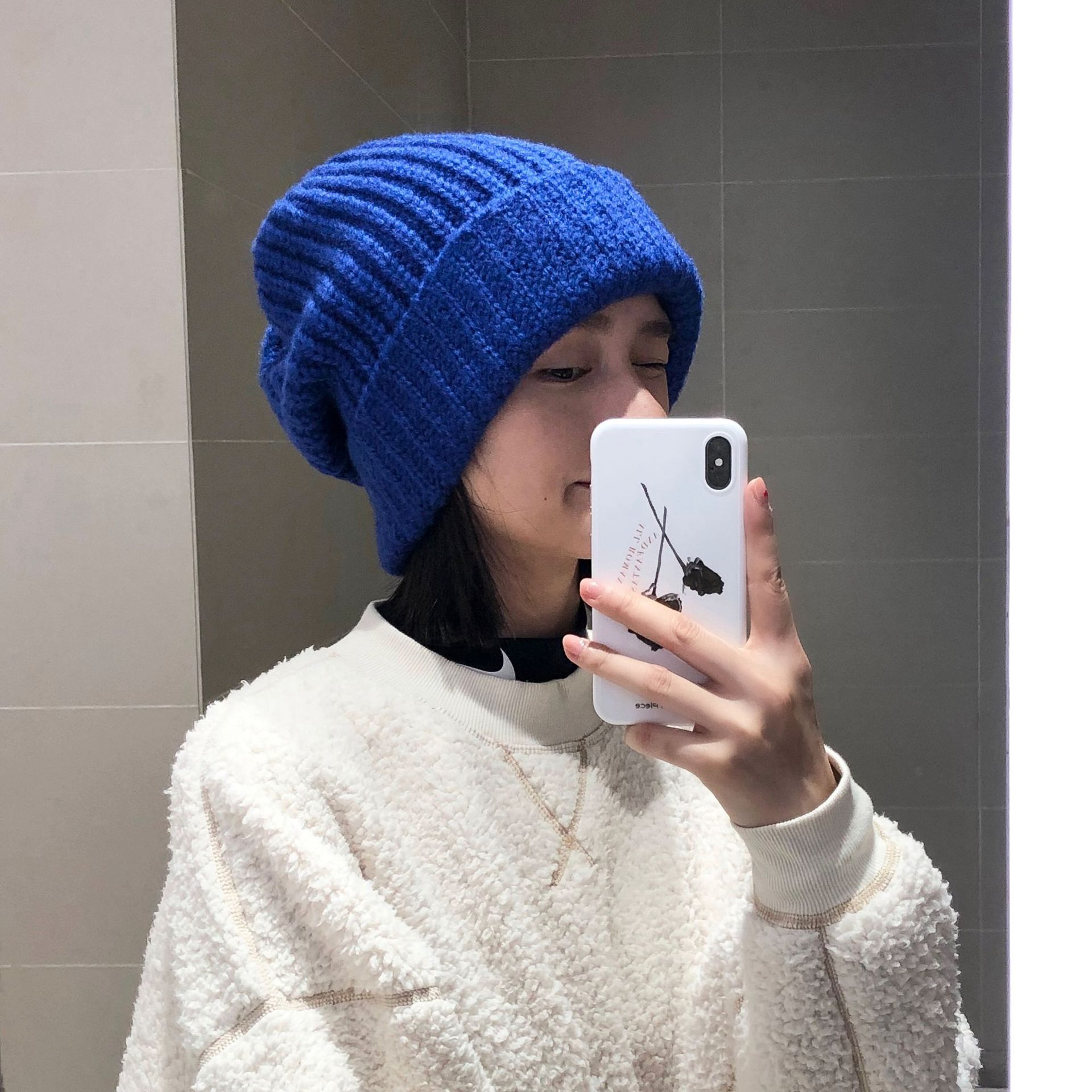 Sombrero de lana japonés para mujer, gorro de punto coreano que combina con todo, orejeras cálidas, GORRA DE PELO SUELTO grande, Gorros Casuales: Blue