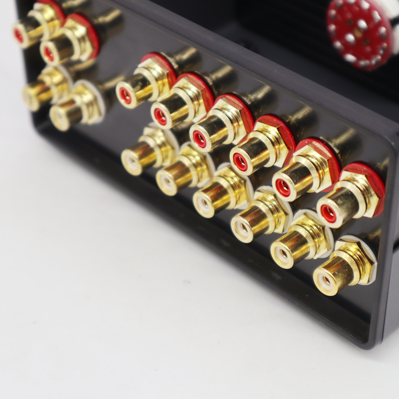 6 input selection, 2 output audio Select switch, 6 groups of signal audio source input switching signal audio selector