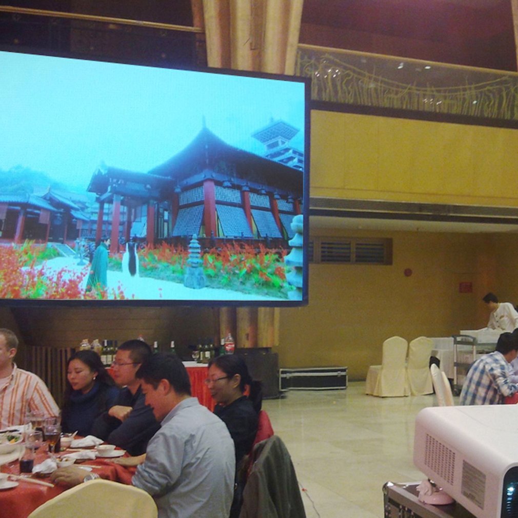 100" Portable Projector Screen 16:9 4:3 Conference Presentation HD Projection Screen For Residential Education Use
