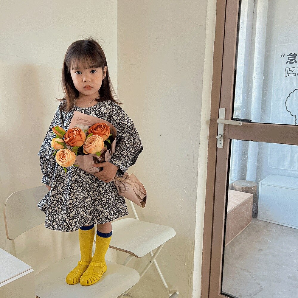 2022 wiosna nowa dziewczyna kamizelka dżinsowa dziewczynka bez rękawów dżinsowa sweter rozpinany zwykły dzieci księżniczka sukienka kwiatowa modne ubrania dla dziewcząt