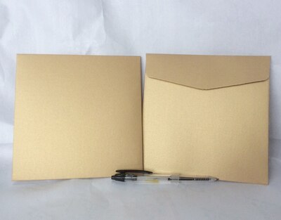 50pcs- Pearl Paper Square Envelope 14x14cm Wedding Invitation Envelopes Handkerchief Special Invitation: gold