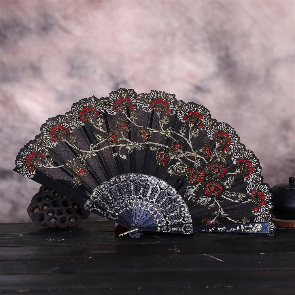 Chinese Stijl Dance Wedding Party Lace Silk Folding Handheld Bloem Fans Houten Chinese Stijl Hand Held Fans Wachlarz Drewniany: A
