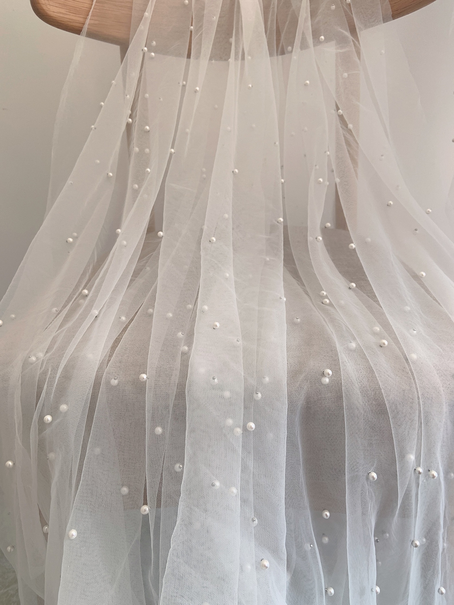 1 yard Light Sage Green Pearl Bead Tulle Fabric Pale Blue Tulle Lace Fabric with Pearls For Prop Dress Costume: WHITE