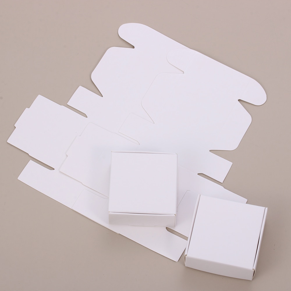 10 teile/paket Handgemachte Süßigkeiten Schmuck Verpackung Verpackung Karton Kleine Kraft Papier Verpackung Quadratischen Boden Boxen