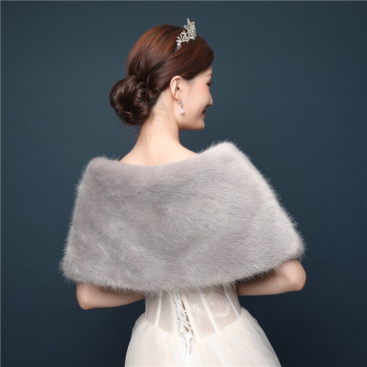 JaneVini Winter Grau Pelz Abend Bolero für Frauen Perlen Stift Braut Umhänge Stola Hochzeit Faux Fell wickeln Schal Partei Mantel Bolero