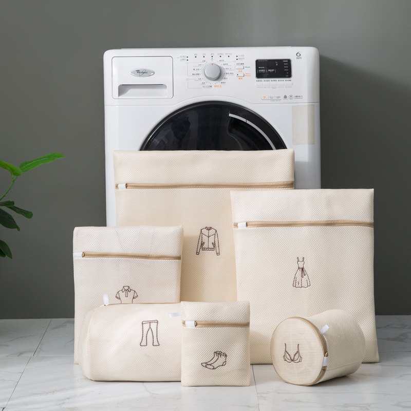 Embroidery Washing Bags Mesh Polyester Laundry Bag Portable Net Bra Wash Basket Organizer For Underwear Clothing Laundry Bag: 6 Pcs