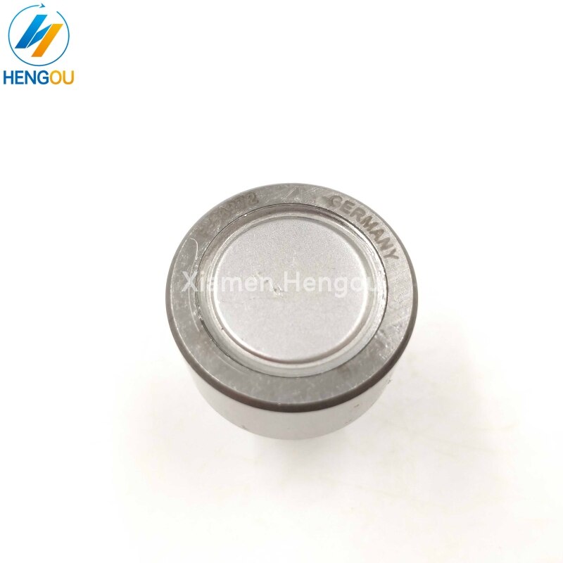 5 pieces 00.550.0462 cam follower Size 30x15x33.5 F-53272 bearing for SM102 offset printing machine spare part