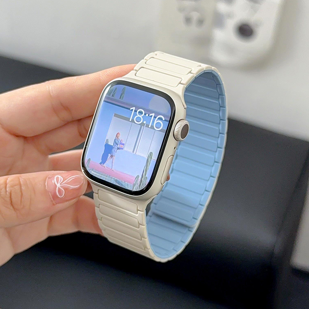 Silicone Strap for Apple Watch 46mm 42mm 49mm 45mm 41mm 44mm 40mm Magnetic Band for IWatch Ultra 2 Series 10 9 8 7 6 SE 5 4 3: Blue White / 19mm