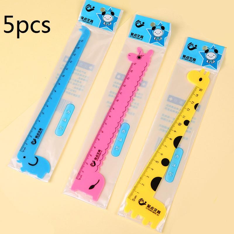 1/2/5Pcs15CM Scale Stationery And Practical Children Three Random Colors And Shapes Cute Animal Deer Style: 5pcs