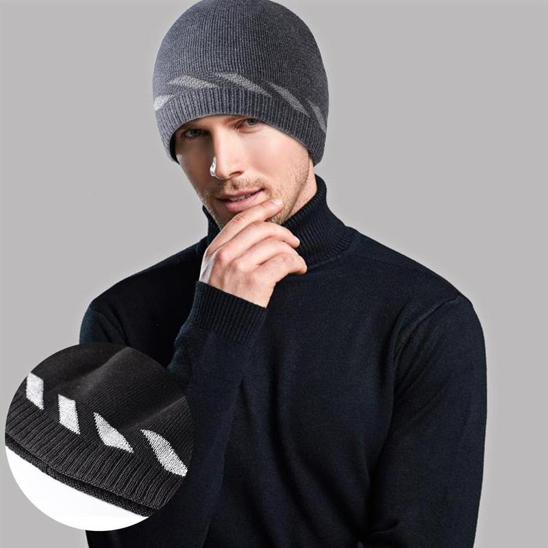 Unisex Reflecting Knit Beanie Hat Winter Warm Night Walking Bikes Safety Caps Running Hard For Men Women and M2N8