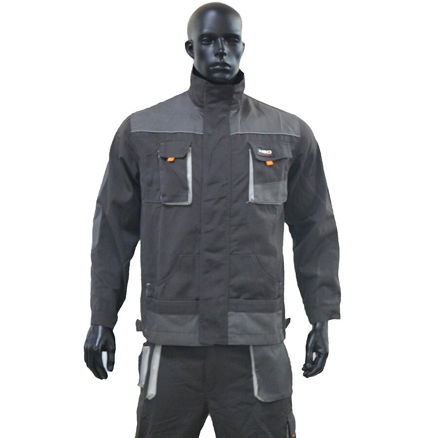 Split work clothes are loose and comfortable