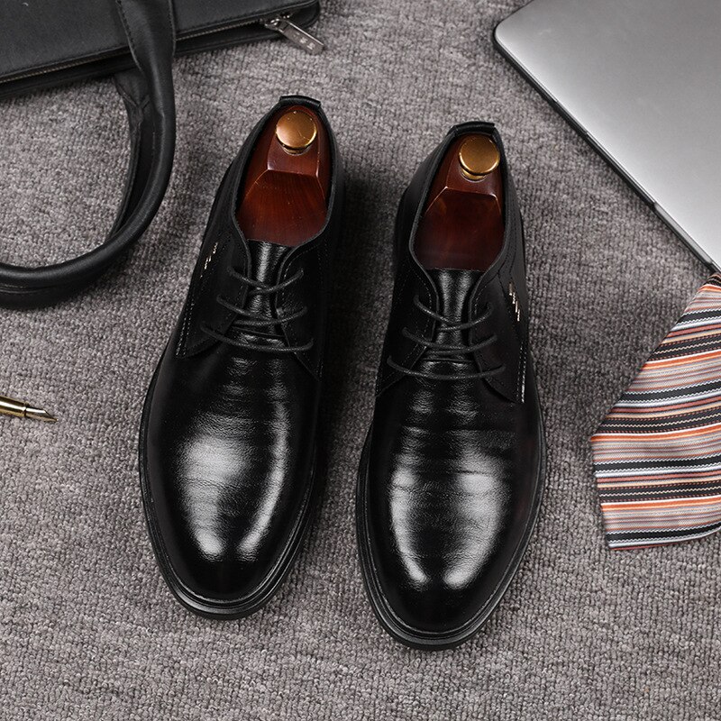 Men Formal Shoes Leather Business Casual Shoes Men Dress Office Round Toe Shoes Male Breathable Oxfords