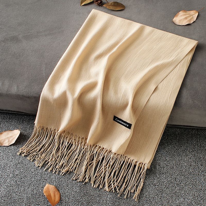 Weiche Kaschmir Schals Frauen Herbst Neue Feste Farbe wickelt Dünne Lange Schal mit Quaste lässig Dame Winter Weibliche Schal: Kamel Schal