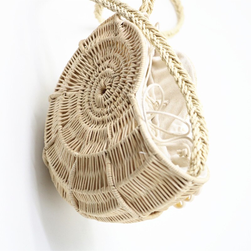 Bolso de hombro para chicas hecho a mano con cubierta tejida de verano, bolso de playa con detalles trenzados de mimbre para chicas, mensajero tejido de concha a la
