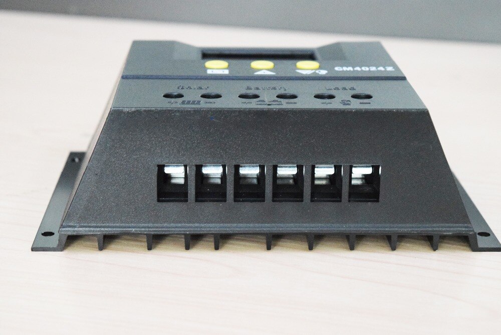 PWM 40A 12v 24v controller solar panel system regulator for lead-acid battery lithium AGM battery