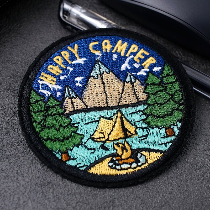 Happy Camper Size:7.7X7.7Cm Doek Patch Geborduurde Applique Naaien Kleding Kleding Accessoires Badges Circulaire