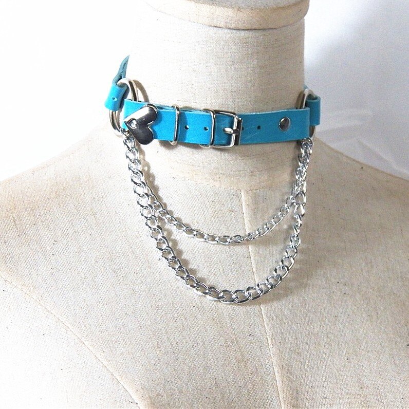 WKOUD EAM Neue Punk Halsband Für Frauen Metall Kette PU Leder Halskette Unregelmäßigen Persönlichkeit Schlüsselbein Kette Dame Flut PF323: Himmel Blau