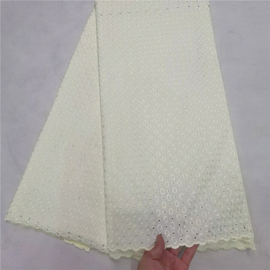 Zwitserse Kant Stof Satijn 100% Katoen Borduren Afrikaanse Katoen Stoffen Zwitserse Voile Kant Populaire Dubai Stijl 5 Yards: 17
