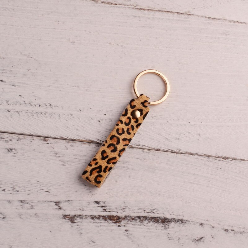 Style Leopard Keychain for Women Men Simple PU Leather Bag Key Accessory Ring Black Pink Brown Key Chain: leopard