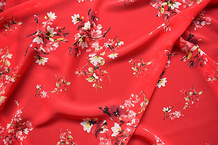 Tela de gasa con estampado rojo floral grande de , tejido de ropa suave y cómodo para vestido de mujer, material diy por metro