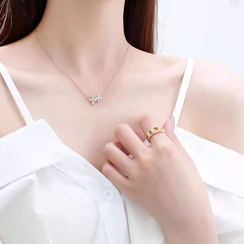 VOQ colore argento nuove signore moda fiore zircone ciondolo collana accessori gioielli festa di nozze