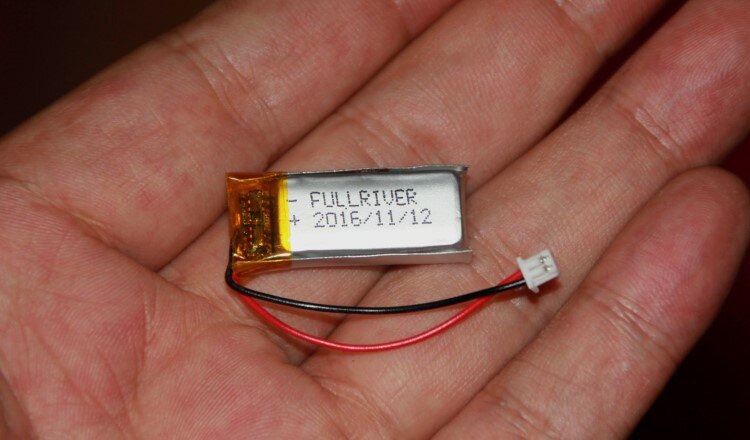 Steel Mate rail car key bidirectional remote control anti-theft device universal rechargeable lithium battery 3.7V Rechargeable