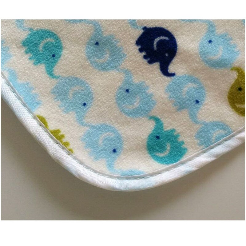 1 PC Unisex Moda Bebê de Algodão Toalha Macia Lenço Babadores Burp Panos de Alimentação Bata Cor Aleatória