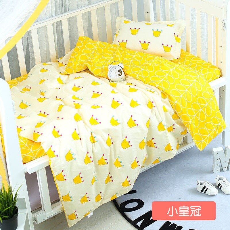 3 stk / sæt univers plads mønster krybbe sengetøj sæt bomuld baby sengetøj inkluderer pudebetræk lagen dynetæppe uden fyldstof: Xiao huang guan
