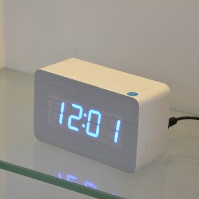 Fibisonic Houten Wekkers Met Thermometer, Geluidsregeling Hout Led Klokken, Digitale Bureau En Tafel Klok: white with blue