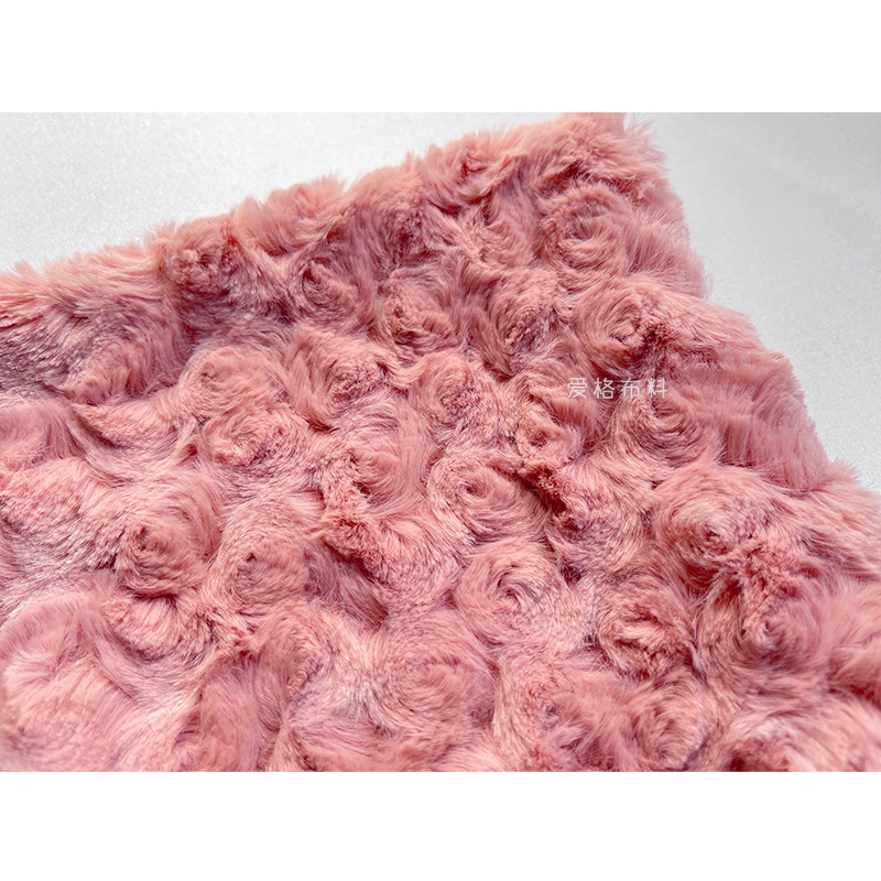 Zachte Huidvriendelijke Licht Roze Pluche Faux Fur Rose Bloem Herfst En Winter Jas Stof Voor Patchwork
