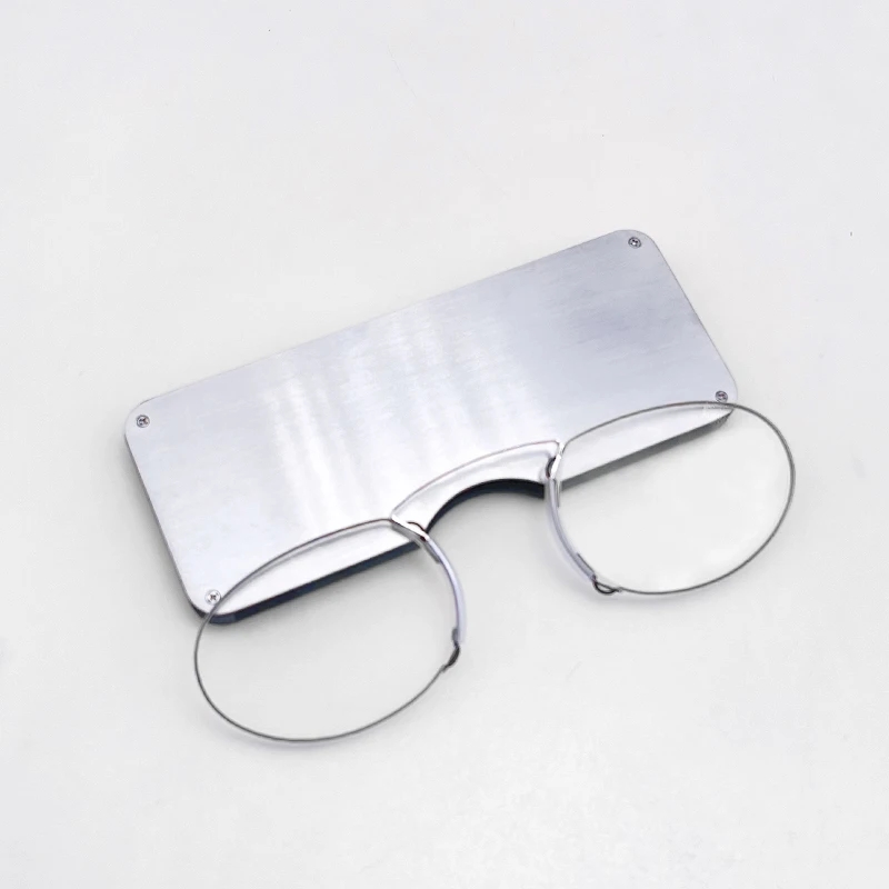 2024 Titanium Mini Leesbril Clip Neus Ronde Optische Bril Met Doos Portemonnee Draagbare Recept Brillen Graden 1 Tot 3