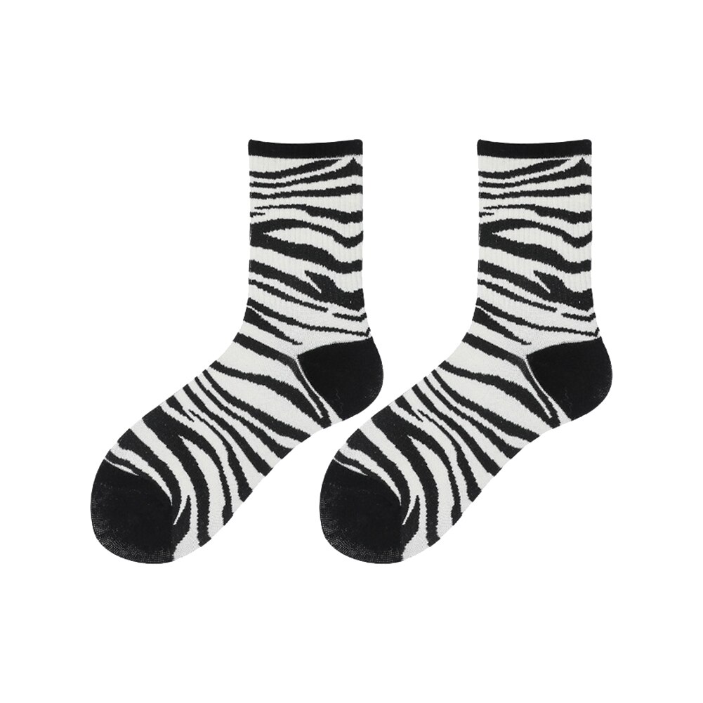 2/1Pairs Women Socks Zebra Stripe Pattern Harajuku Female Causal Socks Autumn Winter Black&amp;White Leopard Socks: B / 1 Pair