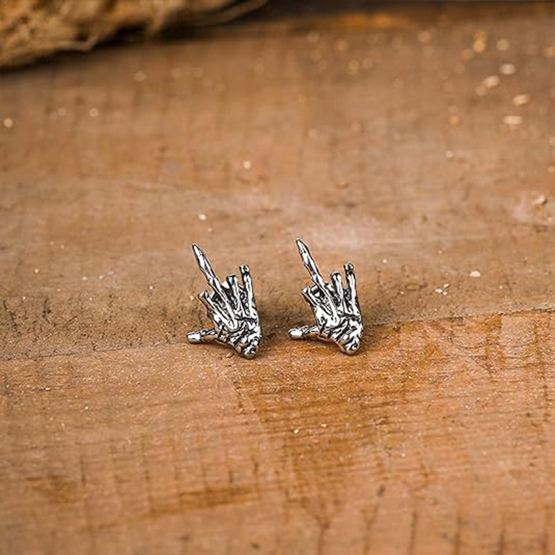 Jahrgang Silber Farbe Schädel Hand Mittelfinger Ohrstecker für Männer Frauen Punk Hüfte hüpfen Halloween durchbohren Ohrring Felsen Schmuck
