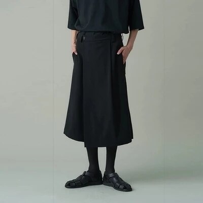 Pantaloni da uomo primavera ed proprietà nuovo stile capri gonna samurai asimmetrica allentata scura tendenza moda per il tempo libero: 4XL