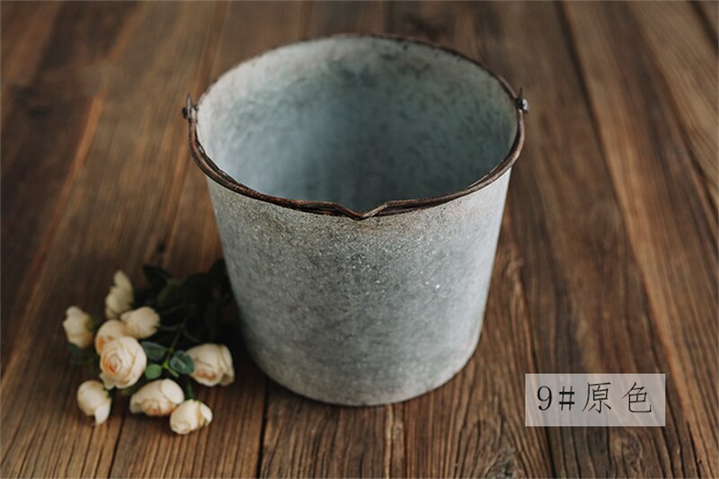 Dvotinst Newborn Baby Photography Props Vintage Iron Posing Bucket Retro Old Container Accessories Studio Shooting Photo Props